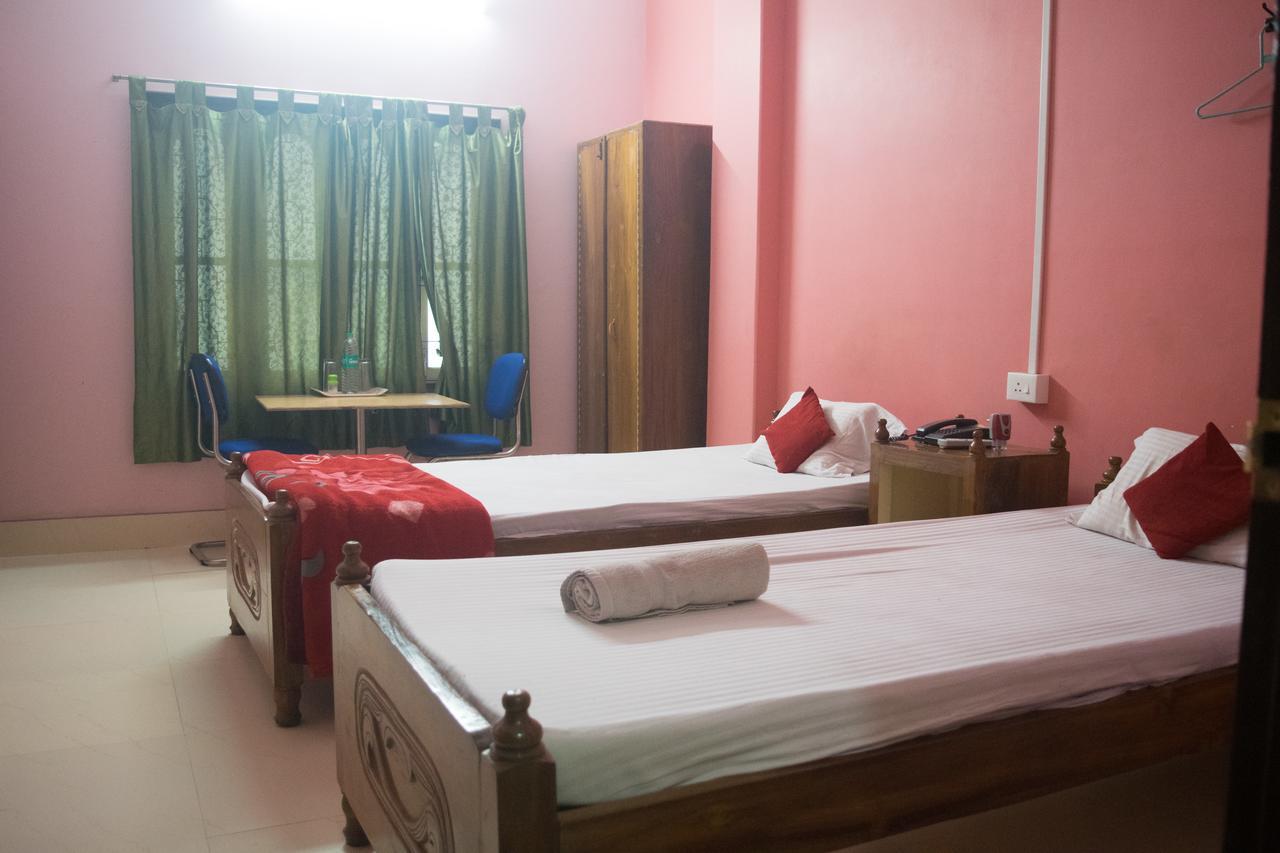Sewak Lodge Silchar Dış mekan fotoğraf