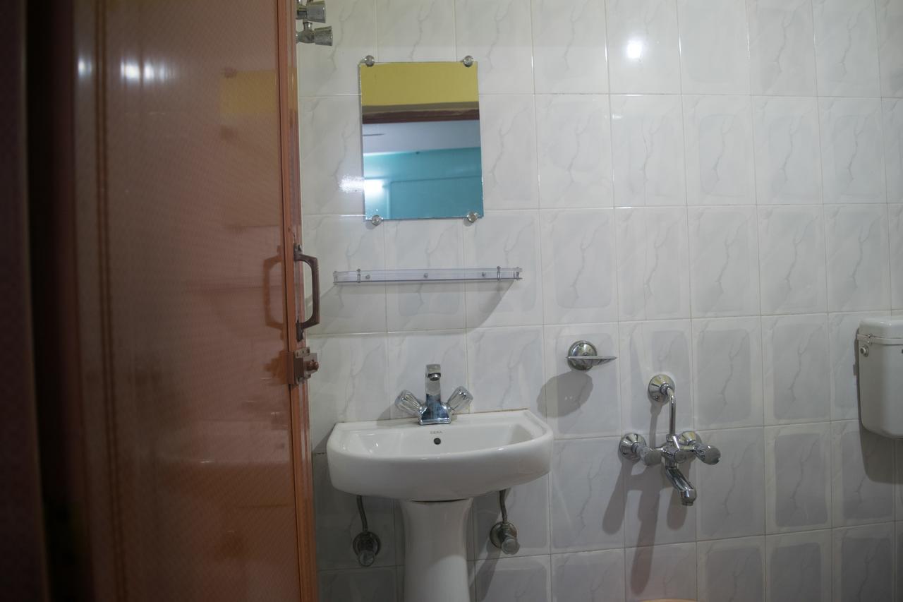 Sewak Lodge Silchar Dış mekan fotoğraf
